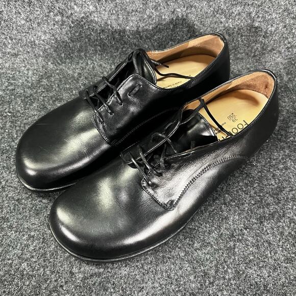 Classic Black Women's Leather Shoes - Picture 2 of 6